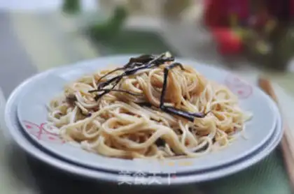 Make Onion noodles step 10