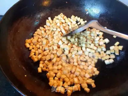 Make Beef tofu noodles step 3