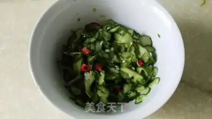 Make Onion pickle step 6