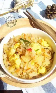 Make Spicy eggs don