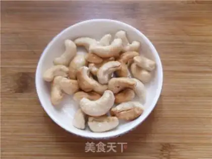 Make Cashew nuts step 4