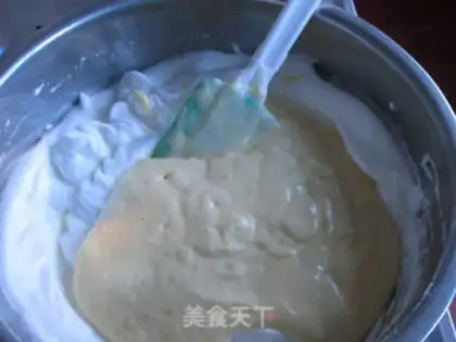 Make Yogurt cake step 12