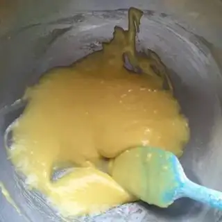 Make Yogurt cupcakes step 8