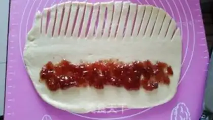 Make Raspberry caterpillar bread step 3