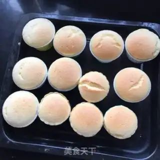 Make Yogurt cupcakes step 16