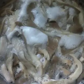 Make Frozen mushrooms step 1