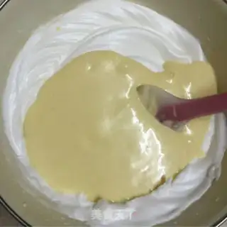 Make Yogurt cupcakes step 6