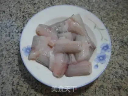 Make Snow shrimp soup step 1