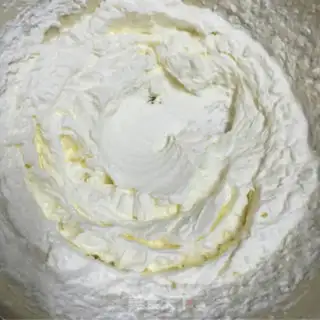 Make Yogurt cupcakes step 10
