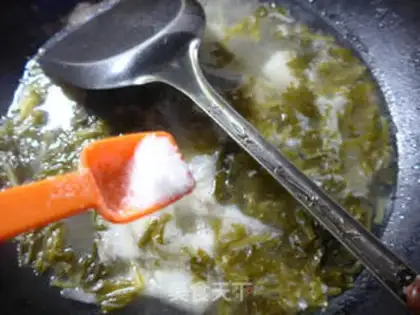 Make Snow shrimp soup step 6