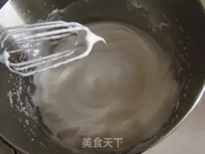 Make Cow twirling cake step 5