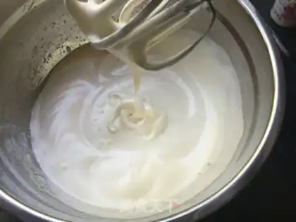 Make Butter cupcakes step 5