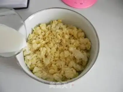 Make Butter cheese scon step 3