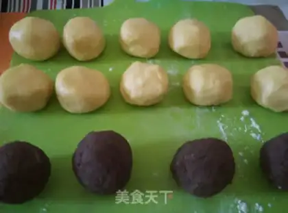 Make Mid-Autumn Pancakes step 3