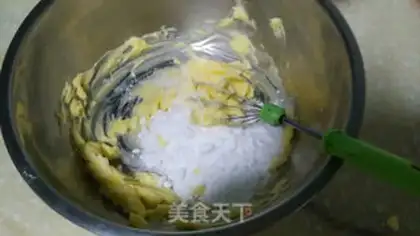 Make Almond cookies step 1