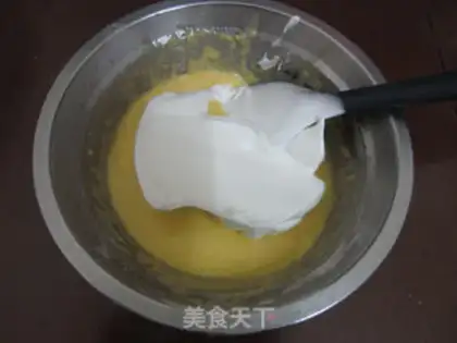 Make High pink sesame cake rolls step 10