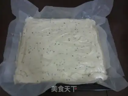 Make High pink sesame cake rolls step 12