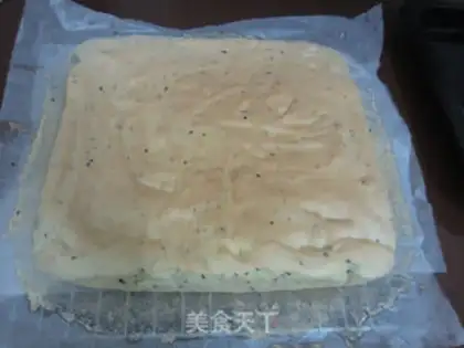 Make High pink sesame cake rolls step 14