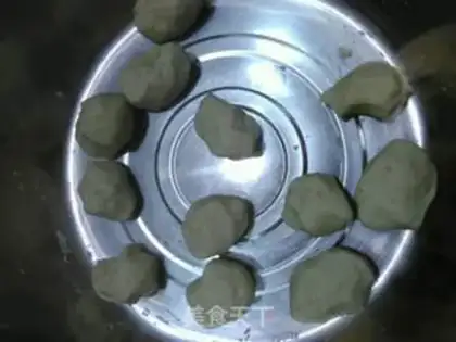 Make walnuts and chips step 5