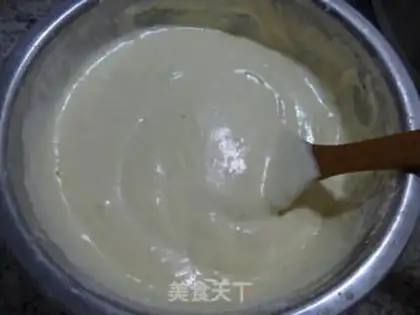 Make raisin sponge cake step 5