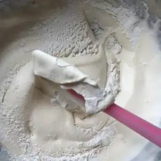 Make The heart of cupcakes is raging step 5