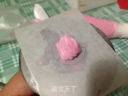 Make A bouquet cake step 6