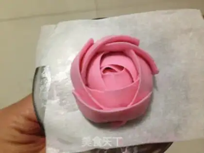 Make A bouquet cake step 8