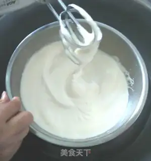 Make Cupcake flower step 2