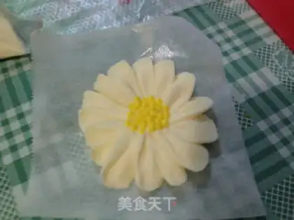 Make A bouquet cake step 13