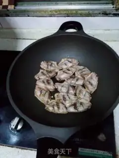 Make No oiled fried chicken wings step 1