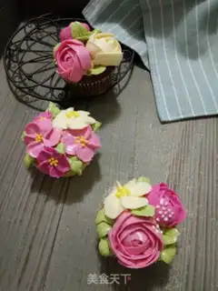 Make A bouquet cake step 15