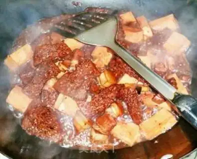 Make The wine stew step 4