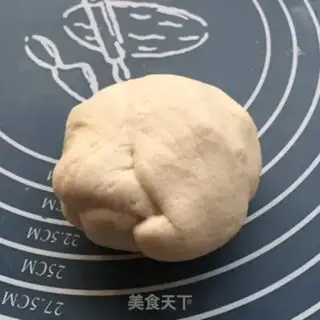 Make Rolling sugar cupcakes step 5