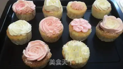 Make Butter cream and cupcakes step 25