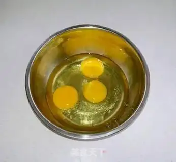 Make DIY SPONGEBOB CUP step 3