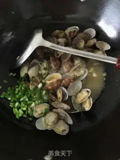 Make Pop-fried clams step 3