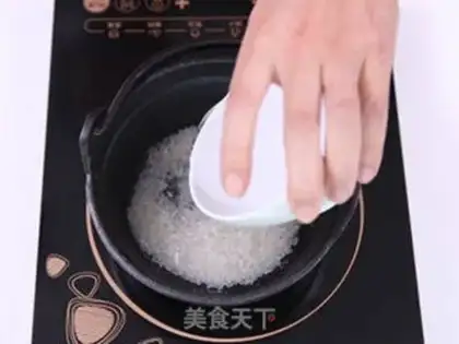 Make Kang-ding salmon rice step 1