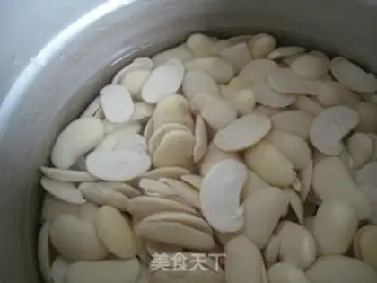 Make Homemade moon cakes step 4