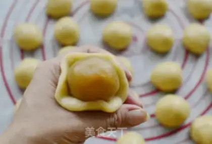 Make Lian Yuen Yuen step 11