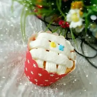 Make DIY SPONGEBOB CUP step 23