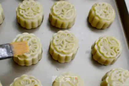 Make Lian Yuen Yuen step 16