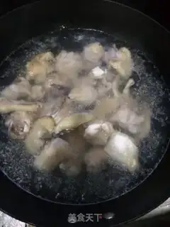 Make A family-size chicken step 0