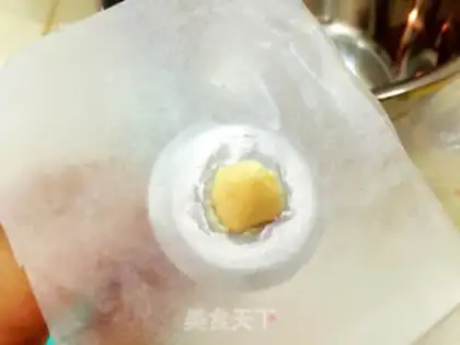 Make A flower cupcake step 12