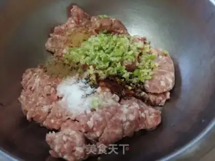 Make Pork cabbage step 4