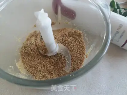 Make Homemade sesame shredding step 4