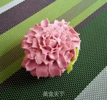 Make Qiu Ju Cupcake step 25