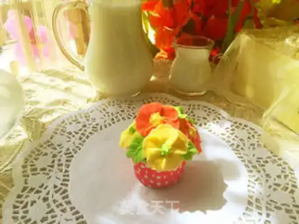 Make A flower cupcake step 25