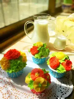 Make A flower cupcake step 27