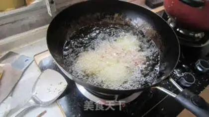 Make Shaanxi eats fried cake step 5