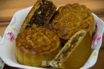 Make A wide moon cake step 11